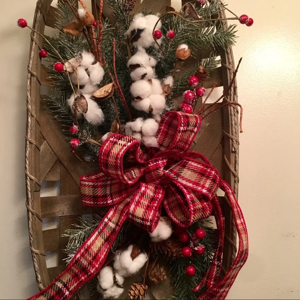 New Farmhouse Christmas Floral Plaid Rustic Winter Cotton Tobacco Basket